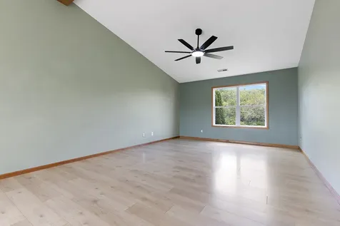 10050 Skipperling Road Roscoe IL 61073
