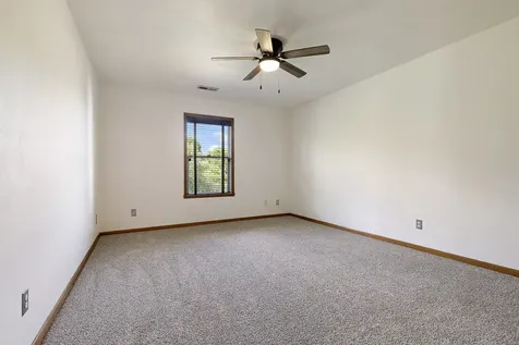 10050 Skipperling Road Roscoe IL 61073