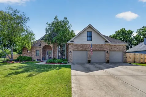 24453 South Blackhawk Drive Channahon IL 60410