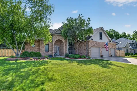 24453 South Blackhawk Drive Channahon IL 60410