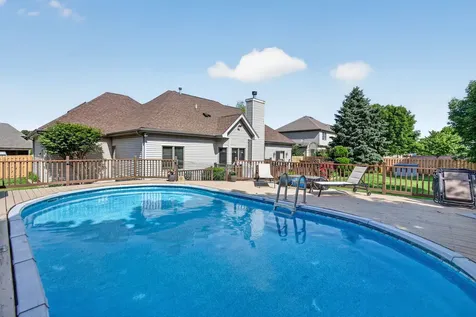 24453 South Blackhawk Drive Channahon IL 60410