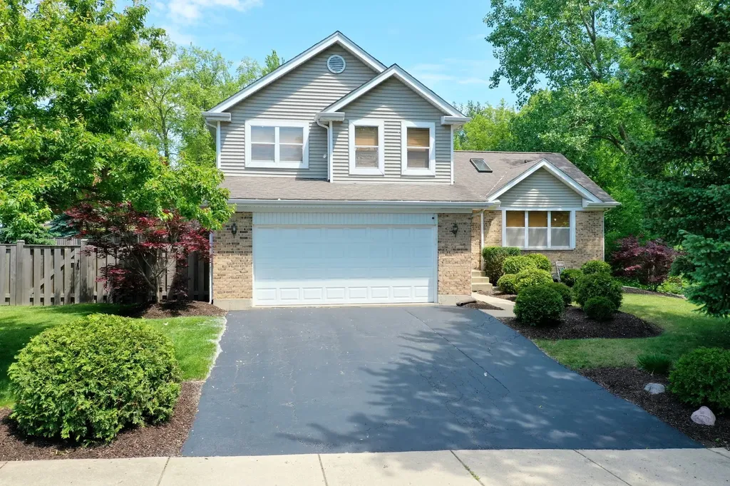 464 Farm Bridge Road Lake Zurich IL 60047