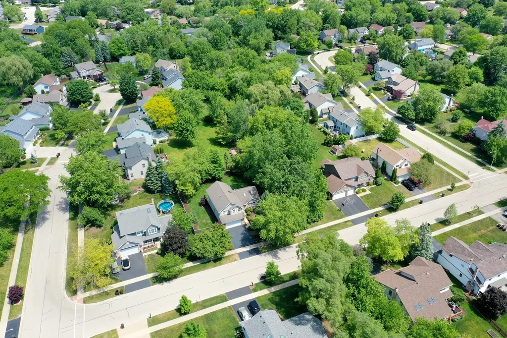 464 Farm Bridge Road Lake Zurich IL 60047