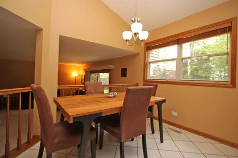464 Farm Bridge Road Lake Zurich IL 60047