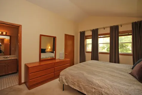 464 Farm Bridge Road Lake Zurich IL 60047