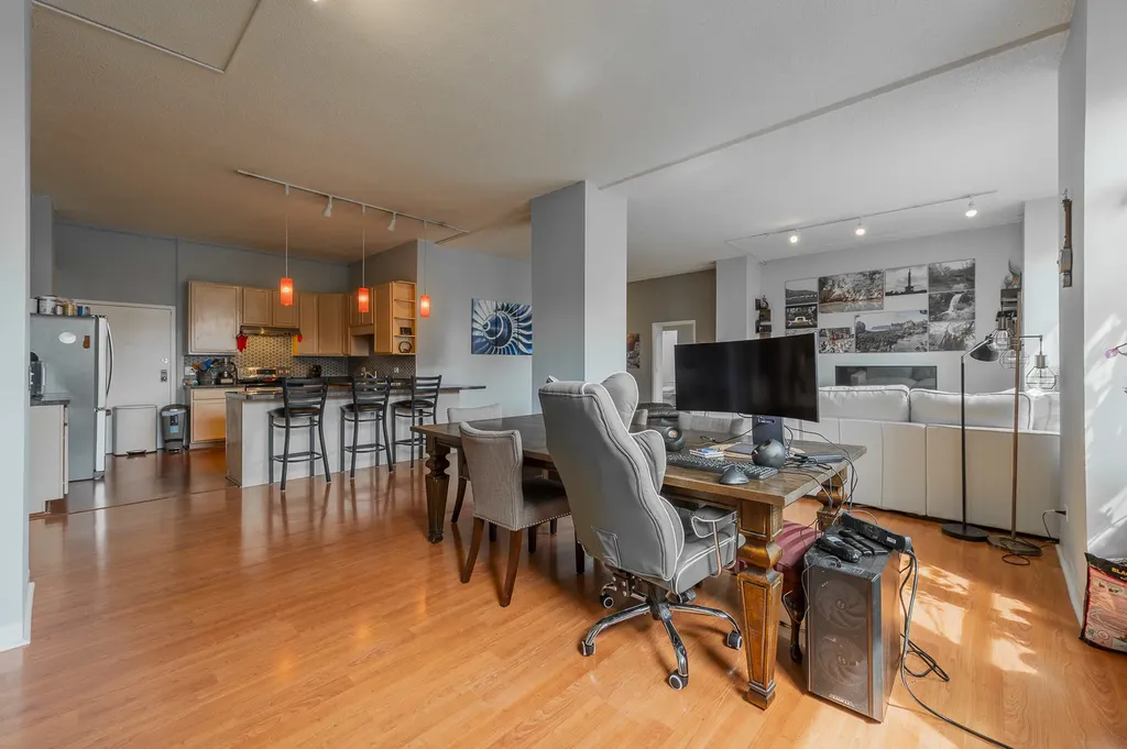 600 South Dearborn Street Chicago IL 60605