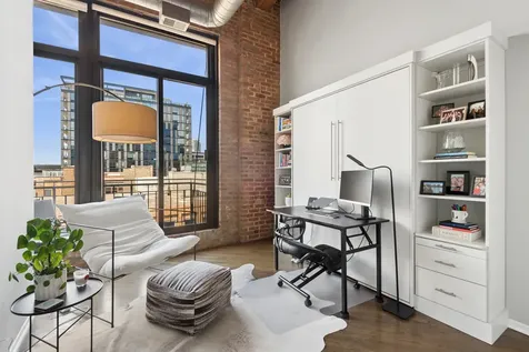 375 West Erie Street Chicago IL 60654
