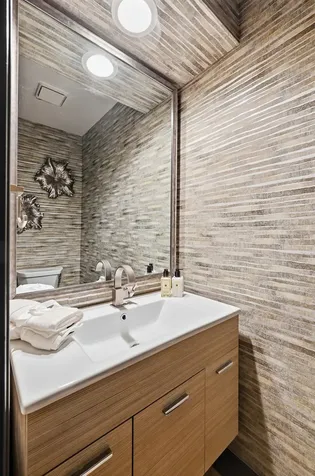 18 Tartan Ridge Road Burr Ridge IL 60527