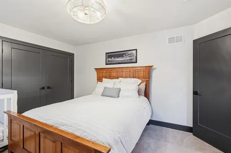 18 Tartan Ridge Road Burr Ridge IL 60527