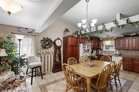 205 North Park Street Milford IL 60953