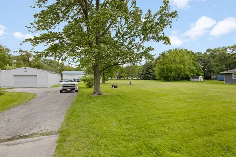 205 North Park Street Milford IL 60953