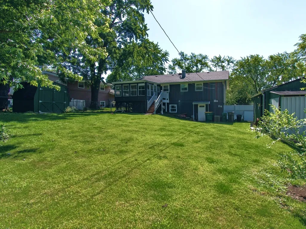 15526 South Scott Drive Lockport IL 60441