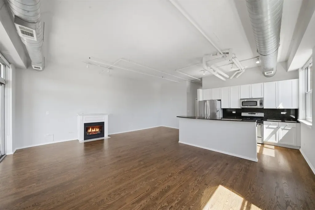 950 West Monroe Street Chicago IL 60607