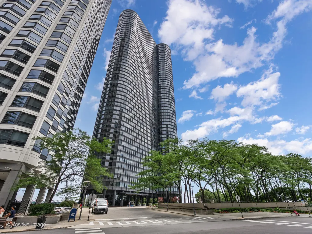 155 North Harbor Drive Chicago IL 60601