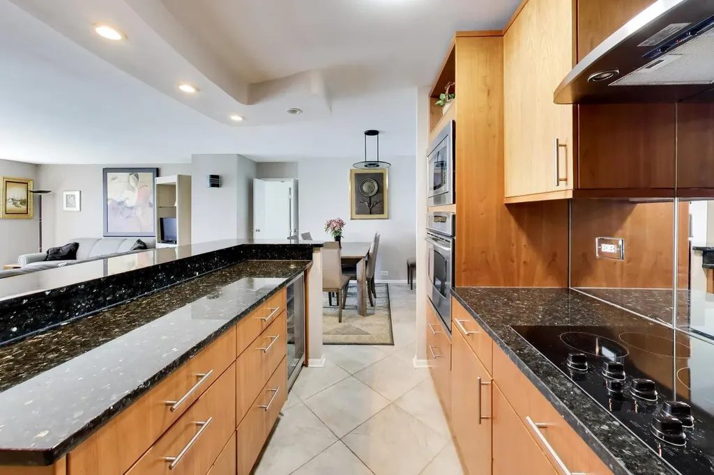 155 North Harbor Drive Chicago IL 60601