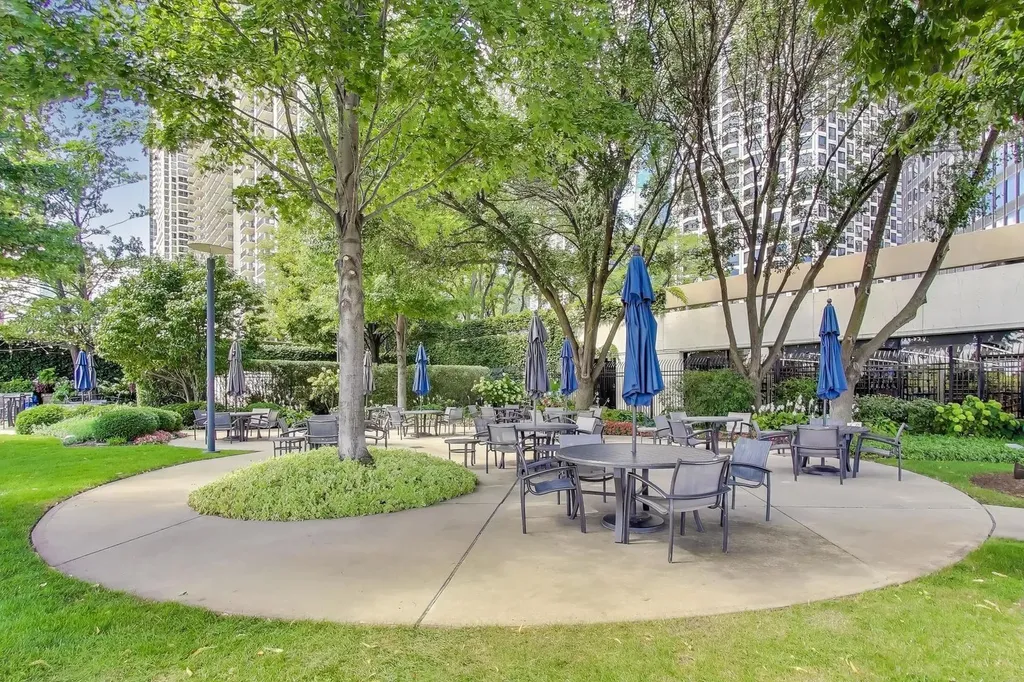 155 North Harbor Drive Chicago IL 60601