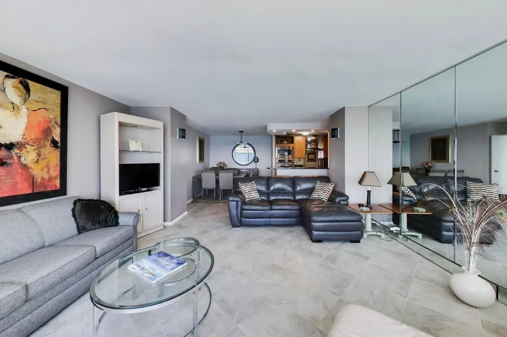 155 North Harbor Drive Chicago IL 60601