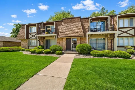 12750 Carriage Lane Crestwood IL 60418