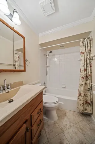 12750 Carriage Lane Crestwood IL 60418