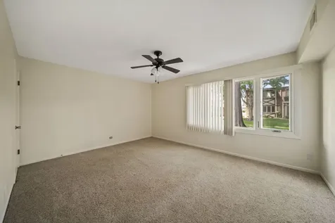 12750 Carriage Lane Crestwood IL 60418