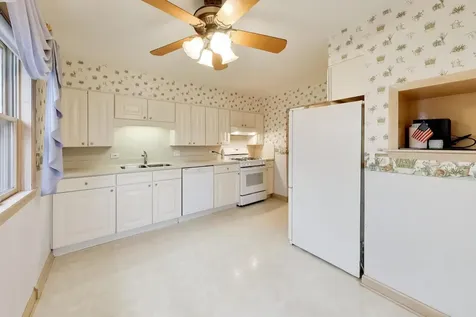 309 Wisconsin Drive Des Plaines IL 60016