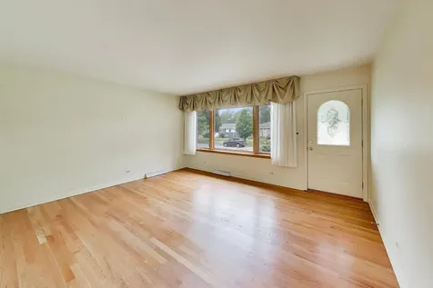 309 Wisconsin Drive Des Plaines IL 60016