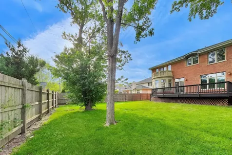 4641 Lilac Avenue Glenview IL 60025