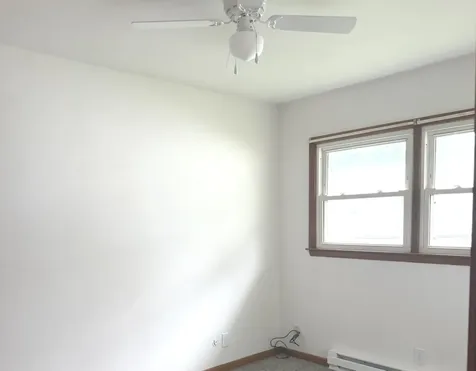 709 West Mckinley Street Harvard IL 60033