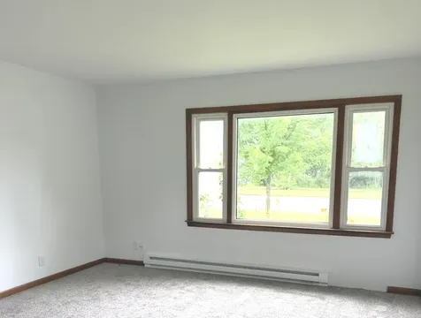 709 West Mckinley Street Harvard IL 60033