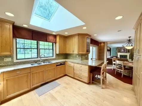 11N071 Johnstown Road Elgin IL 60124