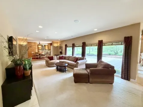 11N071 Johnstown Road Elgin IL 60124