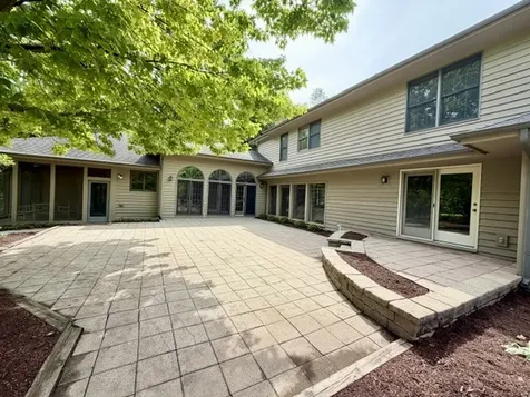 11N071 Johnstown Road Elgin IL 60124
