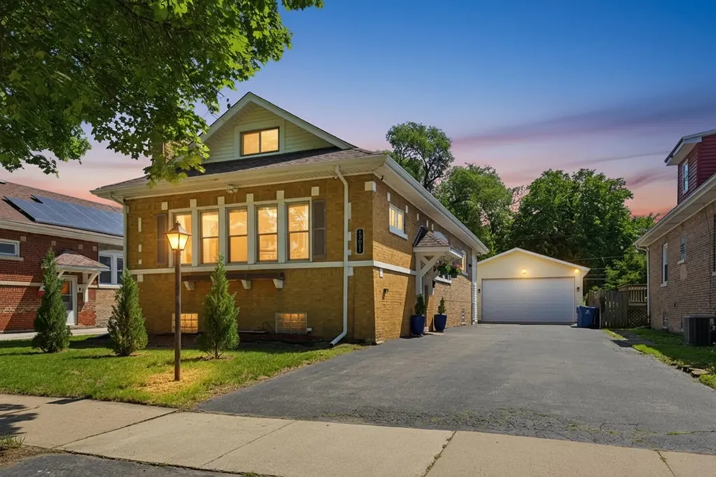 14611 Turner Avenue Midlothian IL 60445