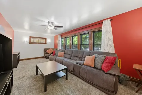 14611 Turner Avenue Midlothian IL 60445