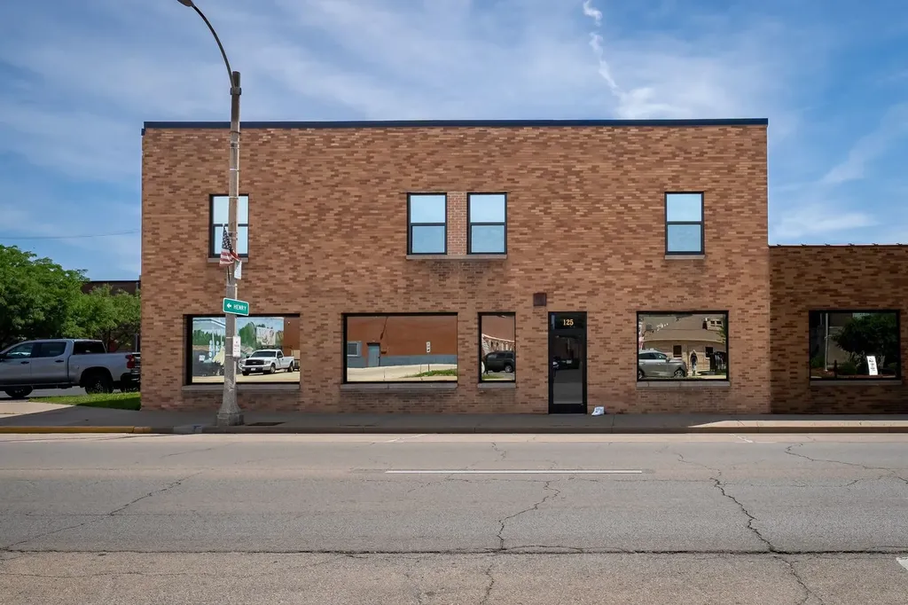 125 South Park Street Streator IL 61364