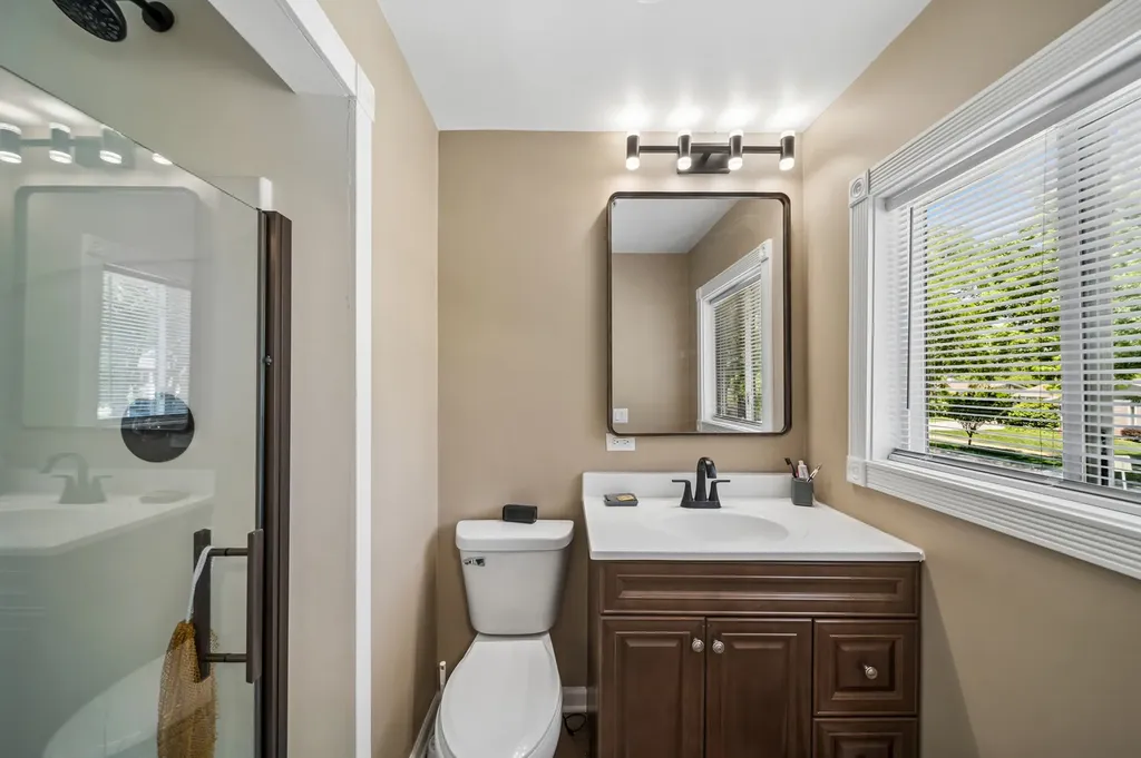 319 West Central Avenue Lombard IL 60148