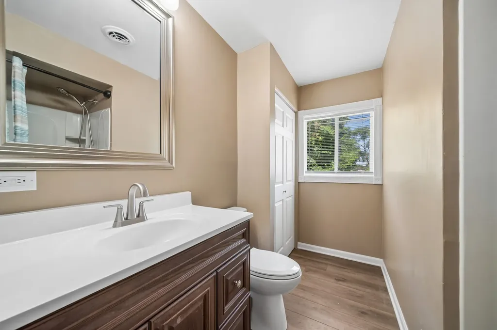 319 West Central Avenue Lombard IL 60148