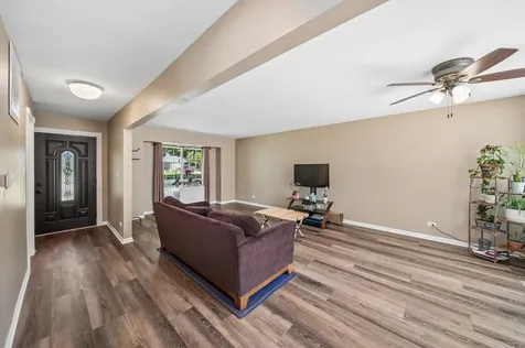 319 West Central Avenue Lombard IL 60148