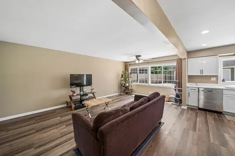 319 West Central Avenue Lombard IL 60148