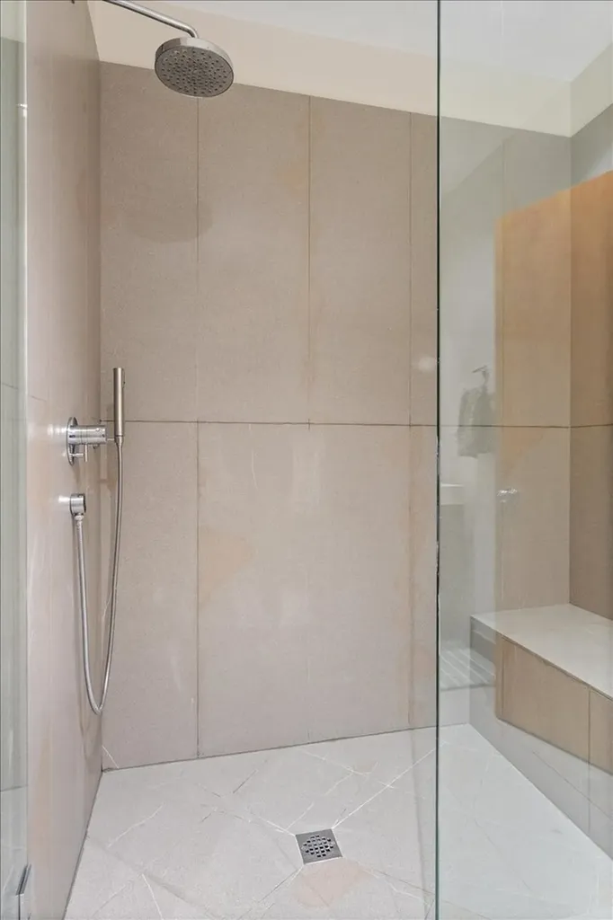2016 West Concord Place Chicago IL 60647