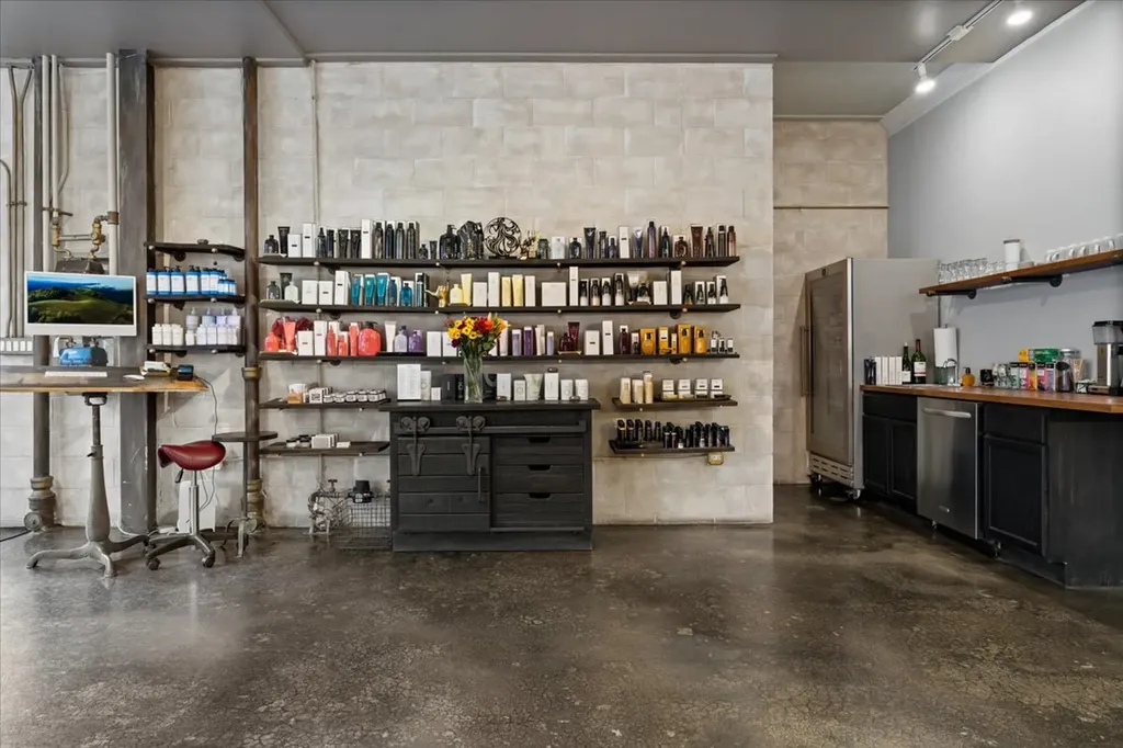 2016 West Concord Place Chicago IL 60647