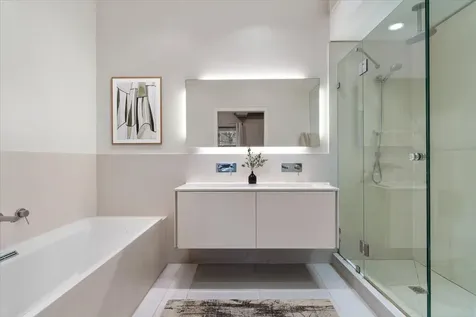 2016 West Concord Place Chicago IL 60647