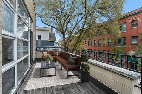 2016 West Concord Place Chicago IL 60647