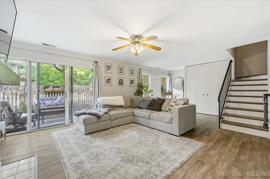 5936 Greenview Road Lisle IL 60532