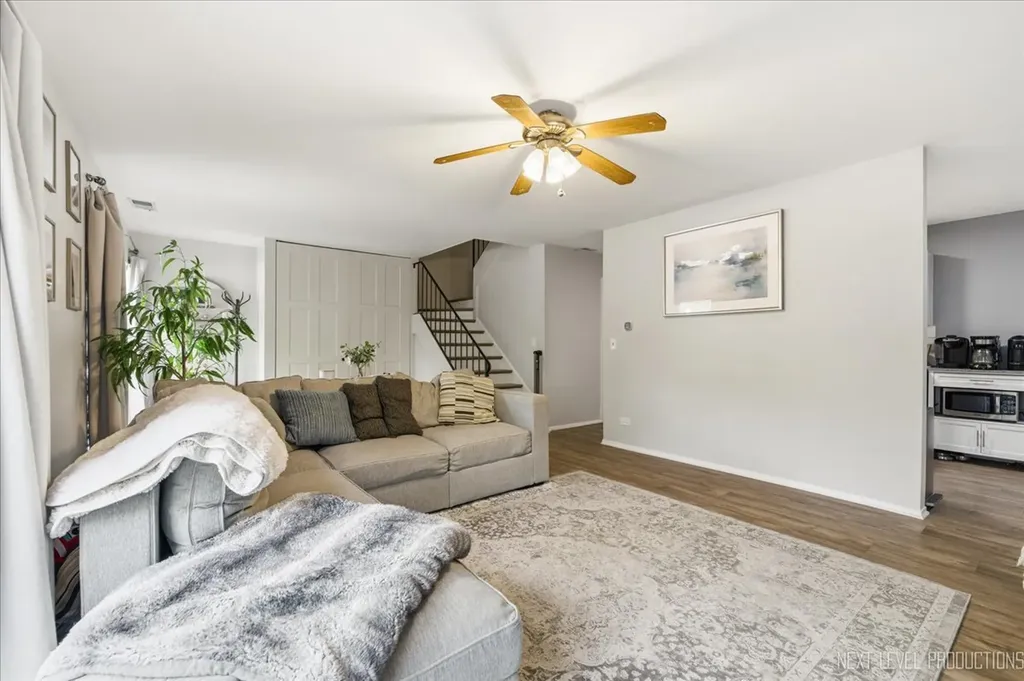 5936 Greenview Road Lisle IL 60532