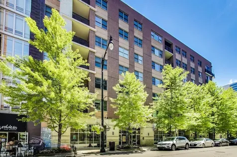 873 North Larrabee Street Chicago IL 60610