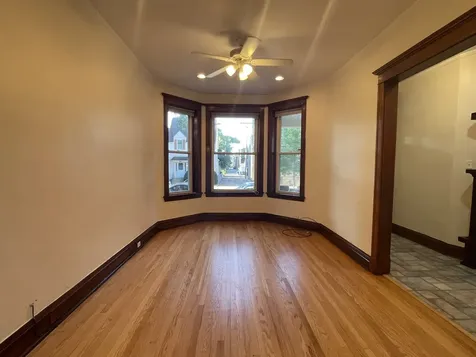 1613 West Berwyn Avenue Chicago IL 60640