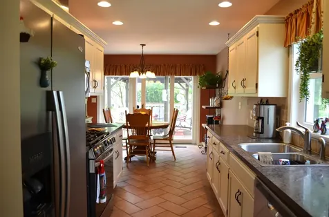 3813 Illinois Street Crystal Lake IL 60014