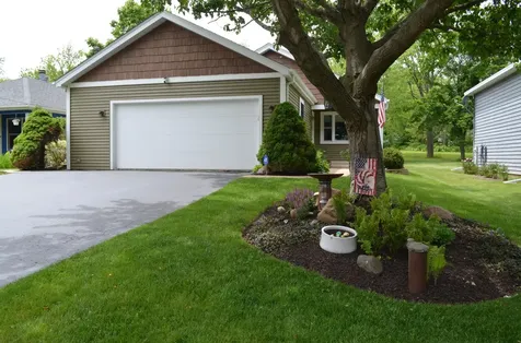 3813 Illinois Street Crystal Lake IL 60014