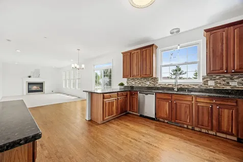 1285 Mallard Lane Hoffman Estates IL 60192
